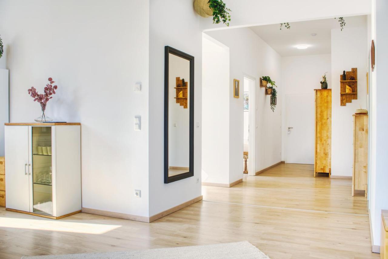 Luxus Apartment! Kueche, Balkon, Netflix, Parkplatz - 8 Personen Ilmmunster 外观 照片
