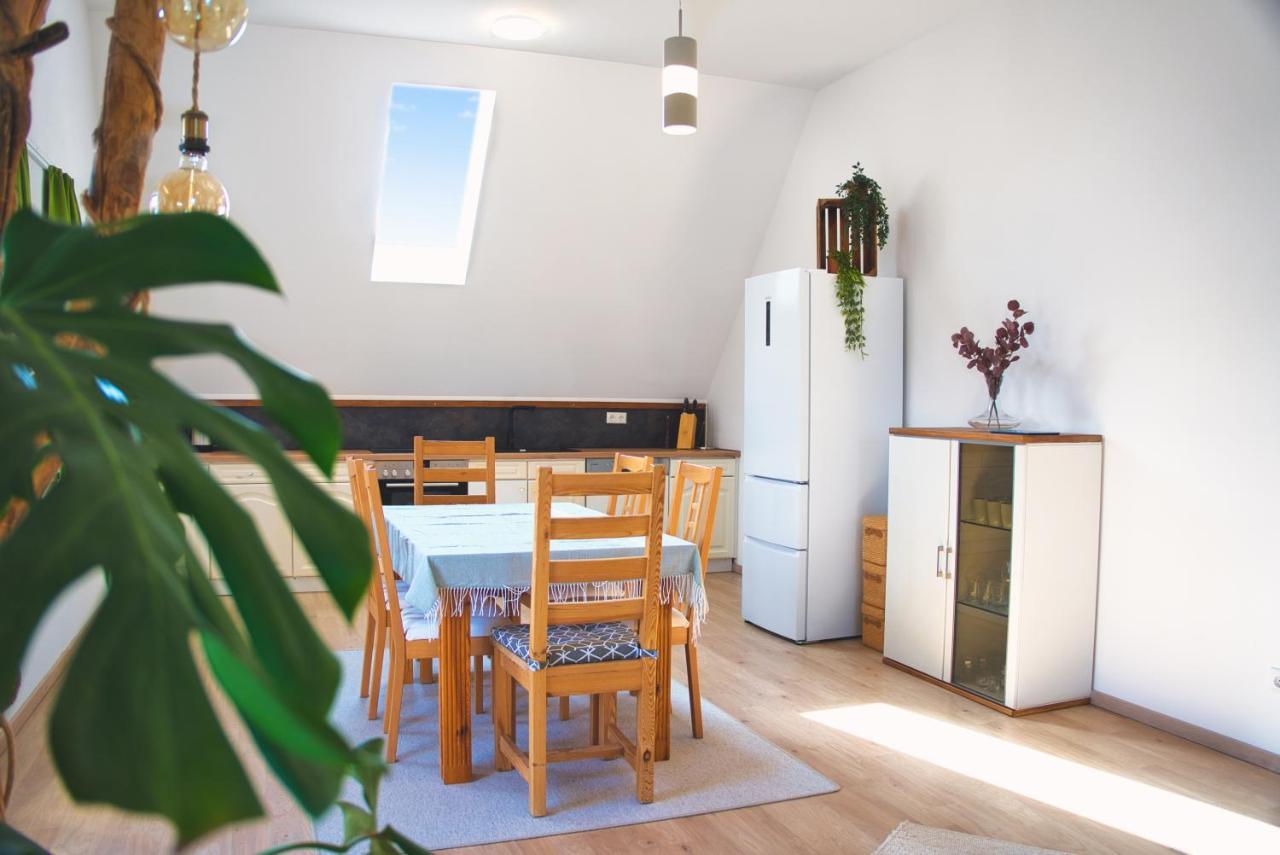 Luxus Apartment! Kueche, Balkon, Netflix, Parkplatz - 8 Personen Ilmmunster 外观 照片